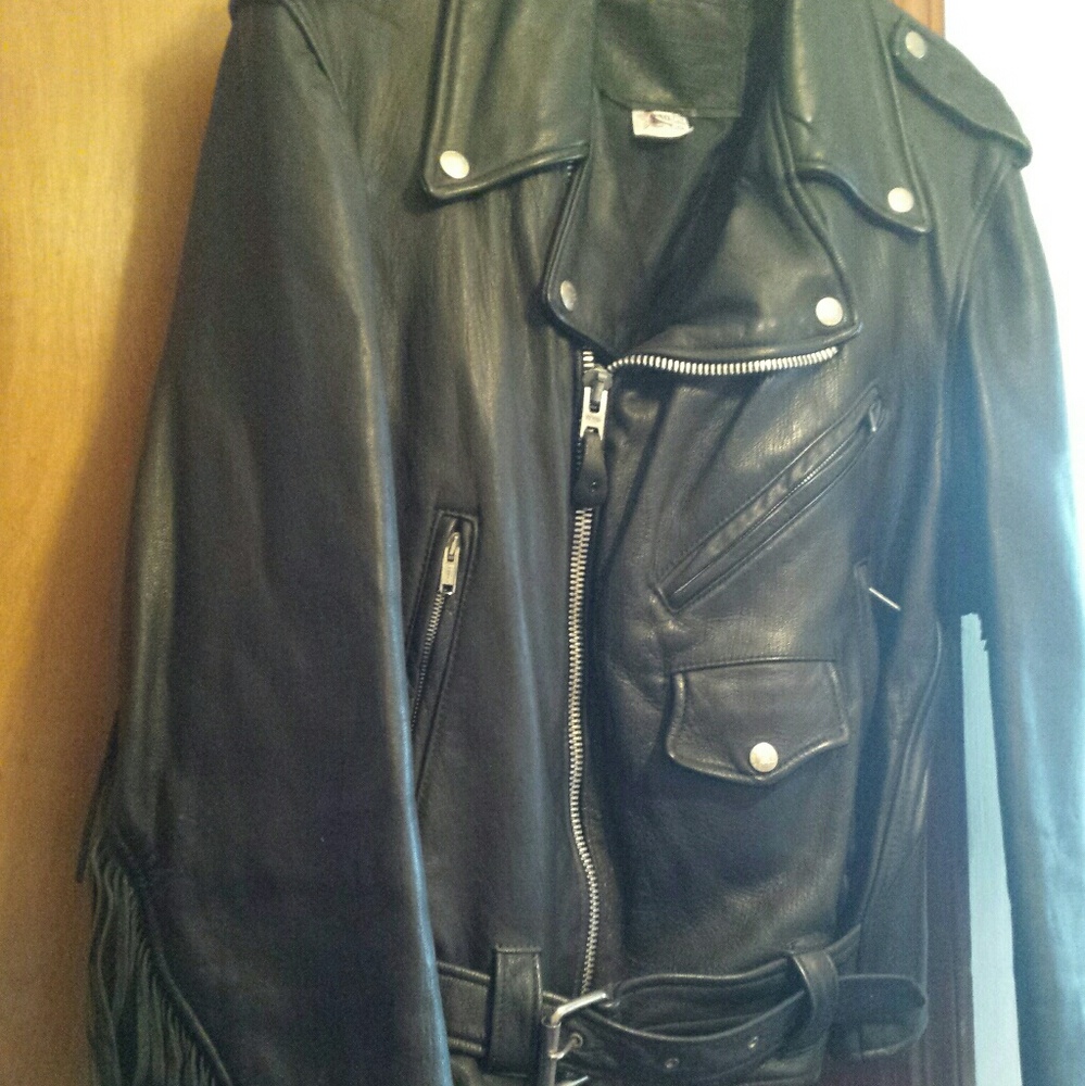 SOLD *****Ladies tailored Leather heavy Jacket